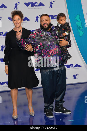 LOS ANGELES, CA. August 27, 2017: DJ Khaled, Nicole Tuck & Asahd Tuck  Khaled at the 2017 MTV Video Music Awards at The "Fabulous" Forum Picture:  Sarah Stewart Stock Photo - Alamy