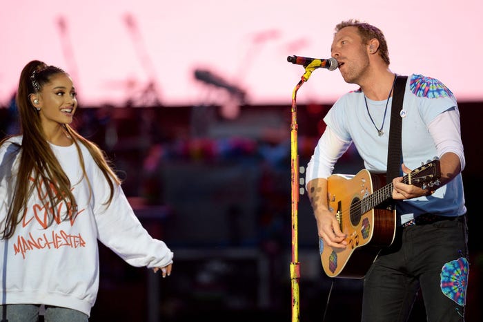 Ariana Grande and Coldplay Cover Oasis Song at Manchester Concert