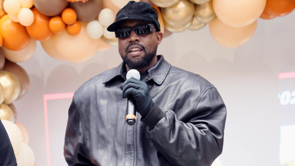 Kanye West and Marcus Jordan Want to Set Up Meeting With Michael Jordan -  Yahoo Sports