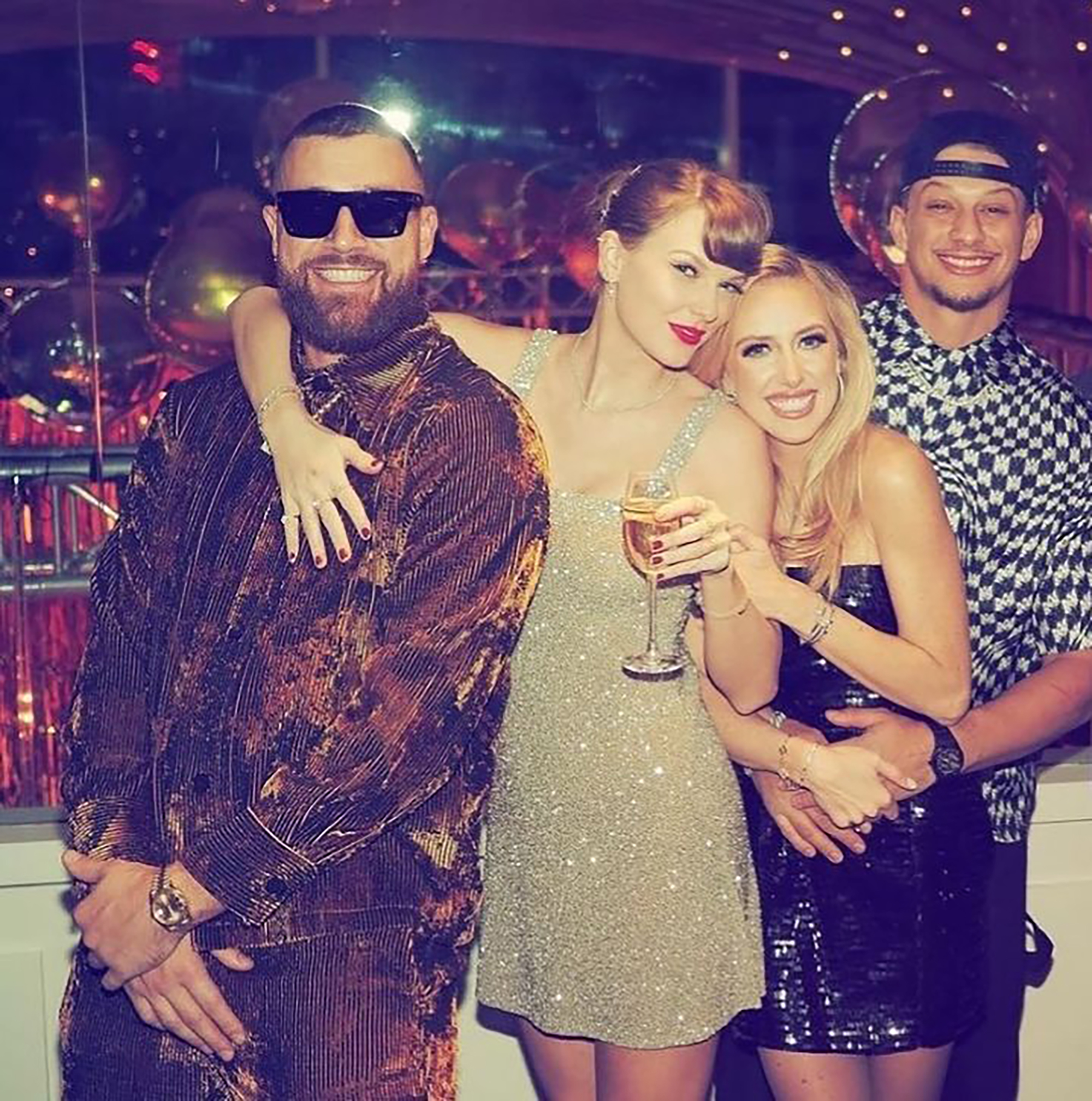 Taylor Swift, Travis Kelce pose for cozy photo on New Year's Eve