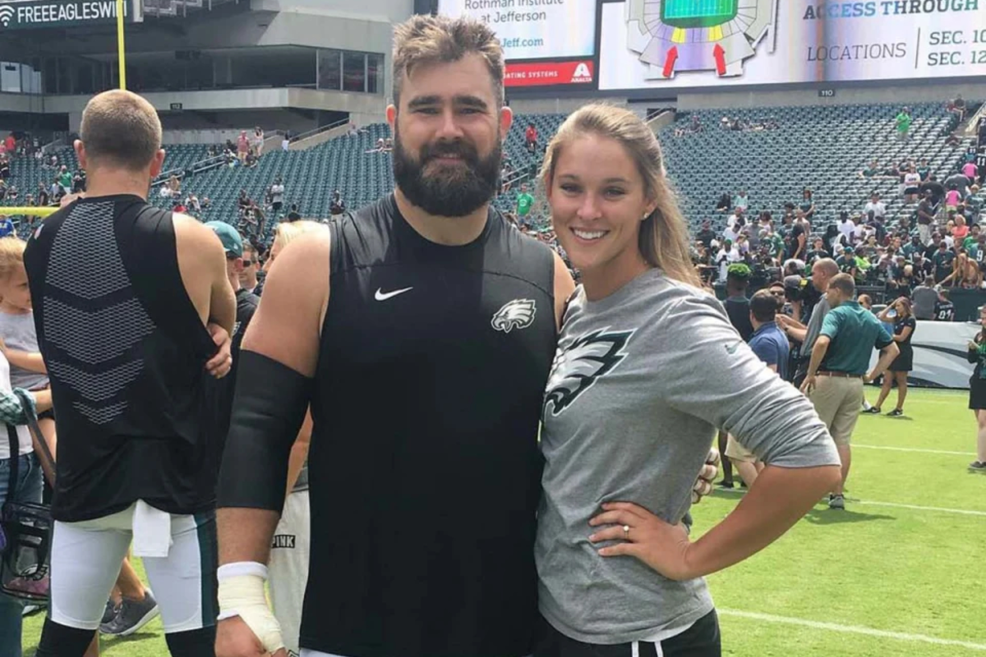 Jason Kelce's wife denies setting up Travis Kelce over Taylor Swift mishap  | Marca