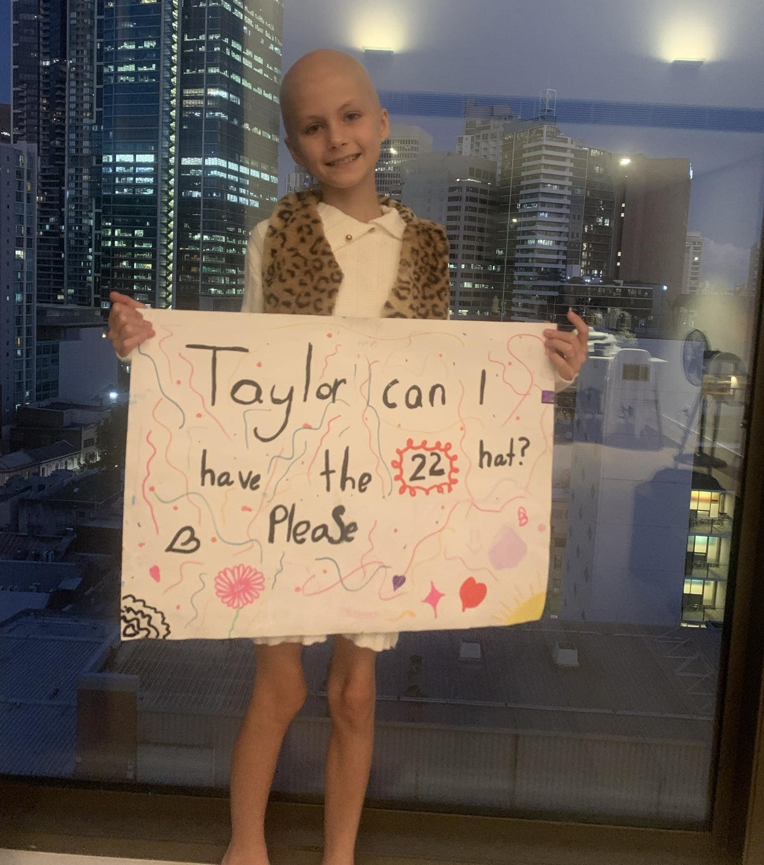 Taylor Swift Gives "22" Hat To Little Girl Battling Cancer, Making Her  Dreams Come True – InspireMore