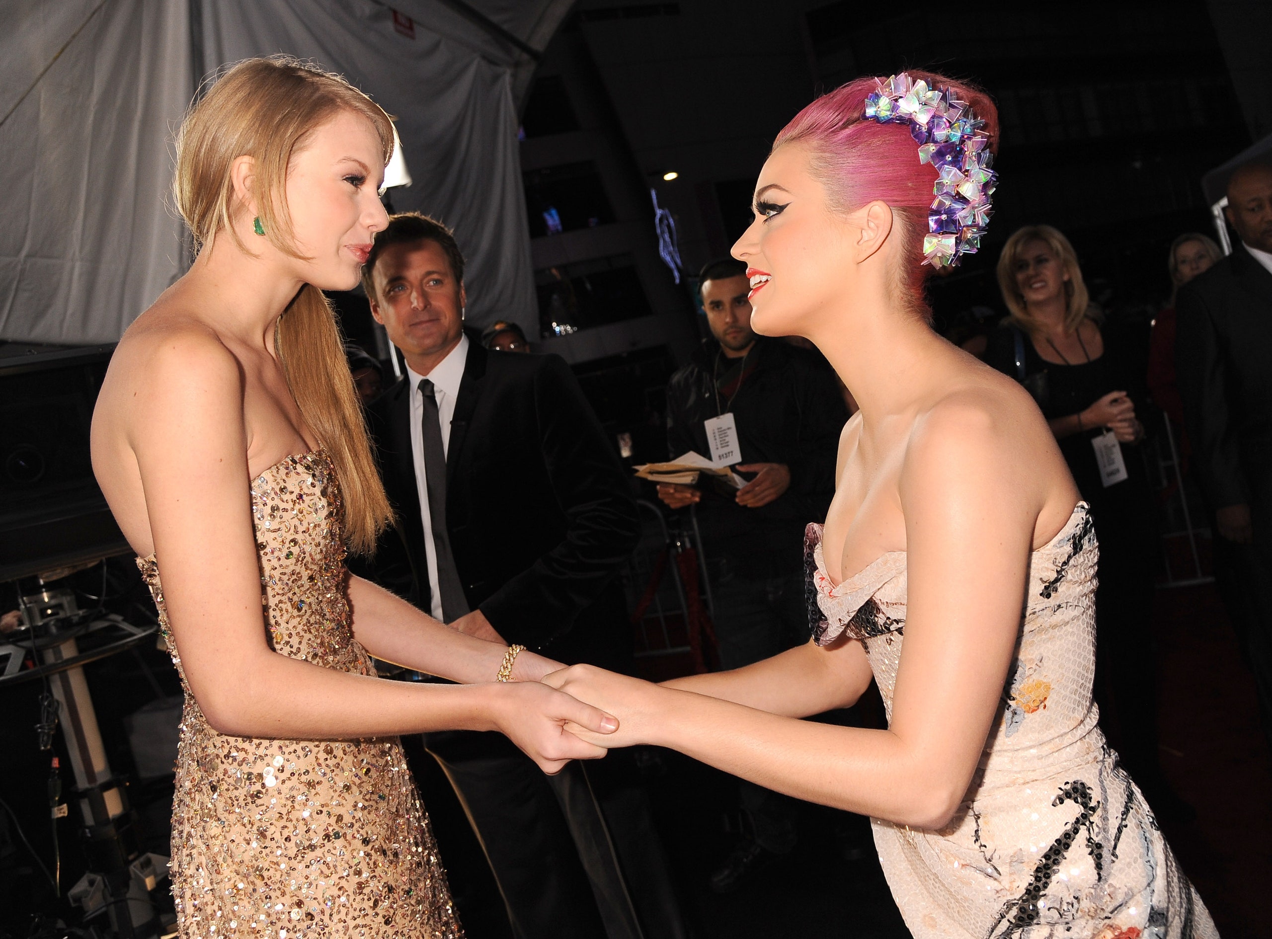 Taylor Swift Just Responded to Rumors She and Katy Perry Kiss in Her New  Video | Glamour