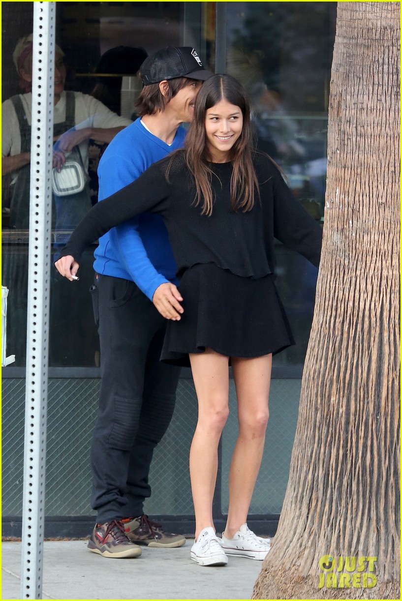 Anthony Kiedis Shows Tons of PDA with 20-Year-Old Girlfriend: Photo 3250810  | Anthony Kiedis, Helena Vestergaard Photos | Just Jared: Entertainment News