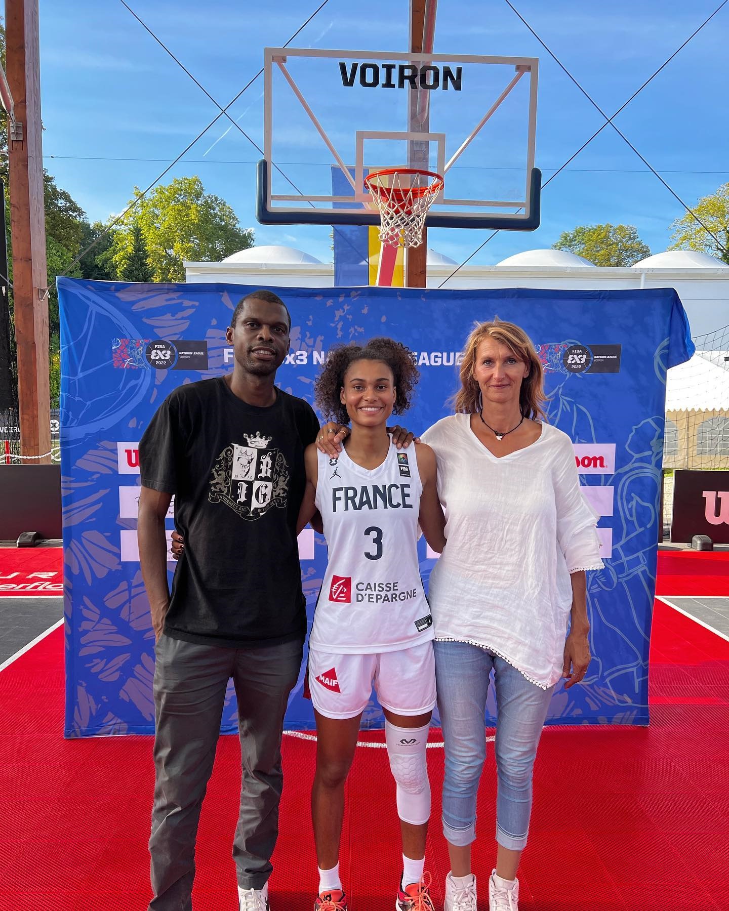 Eve has also represented France in 3x3 matches