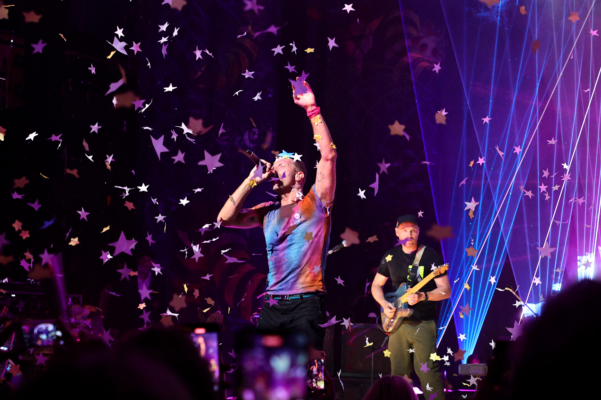 Coldplay's eco-friendly tour to run on fans' dancing