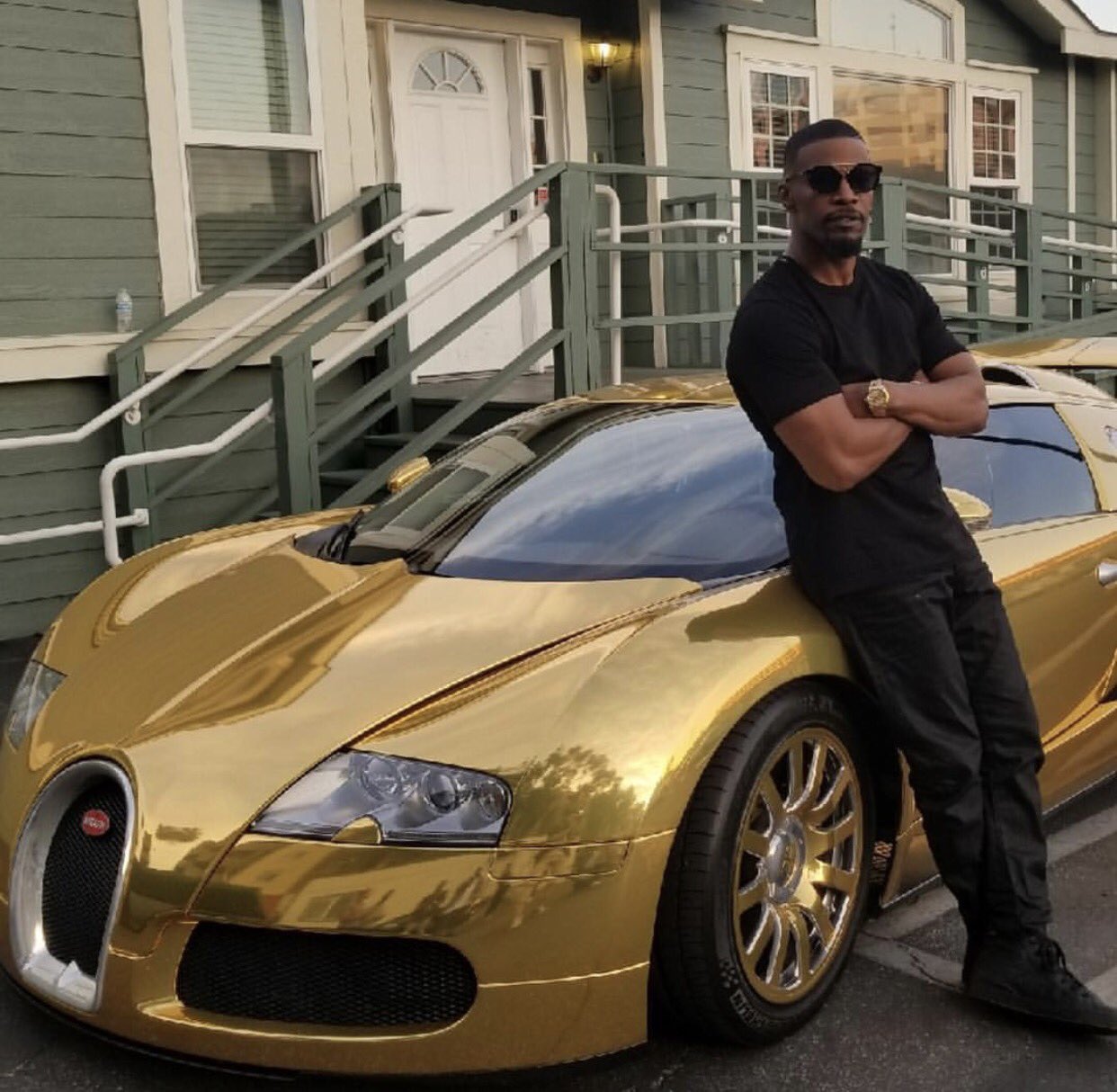 Jamie Foxx on X: "I was feeling solid gold today when I drove in for  work... #bugatti can't wait for u guys to see the show @BeatShazamFOX May  25th on Fox https://t.co/poFPe26o6C" /