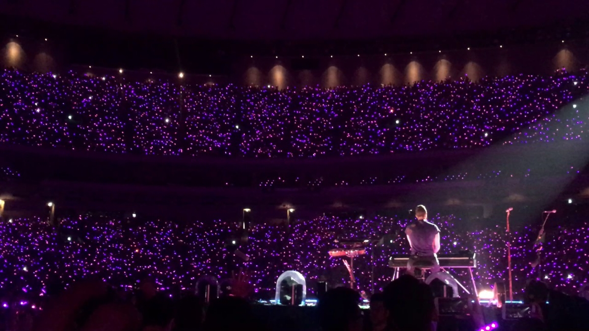 Coldplay's Heartfelt Tokyo Tribute: Music as a Healing Force