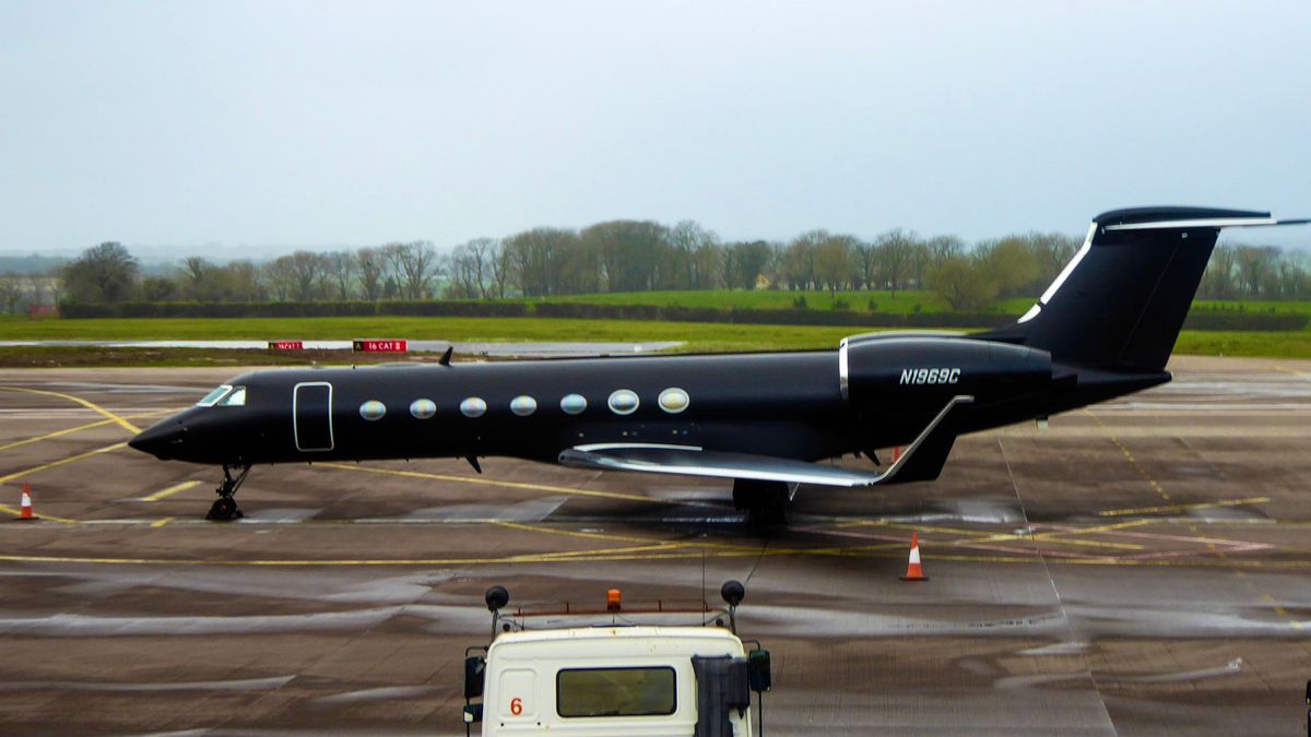El jet privado del rapero P Diddy despega del aeropuerto de Cork - Cork Beo
