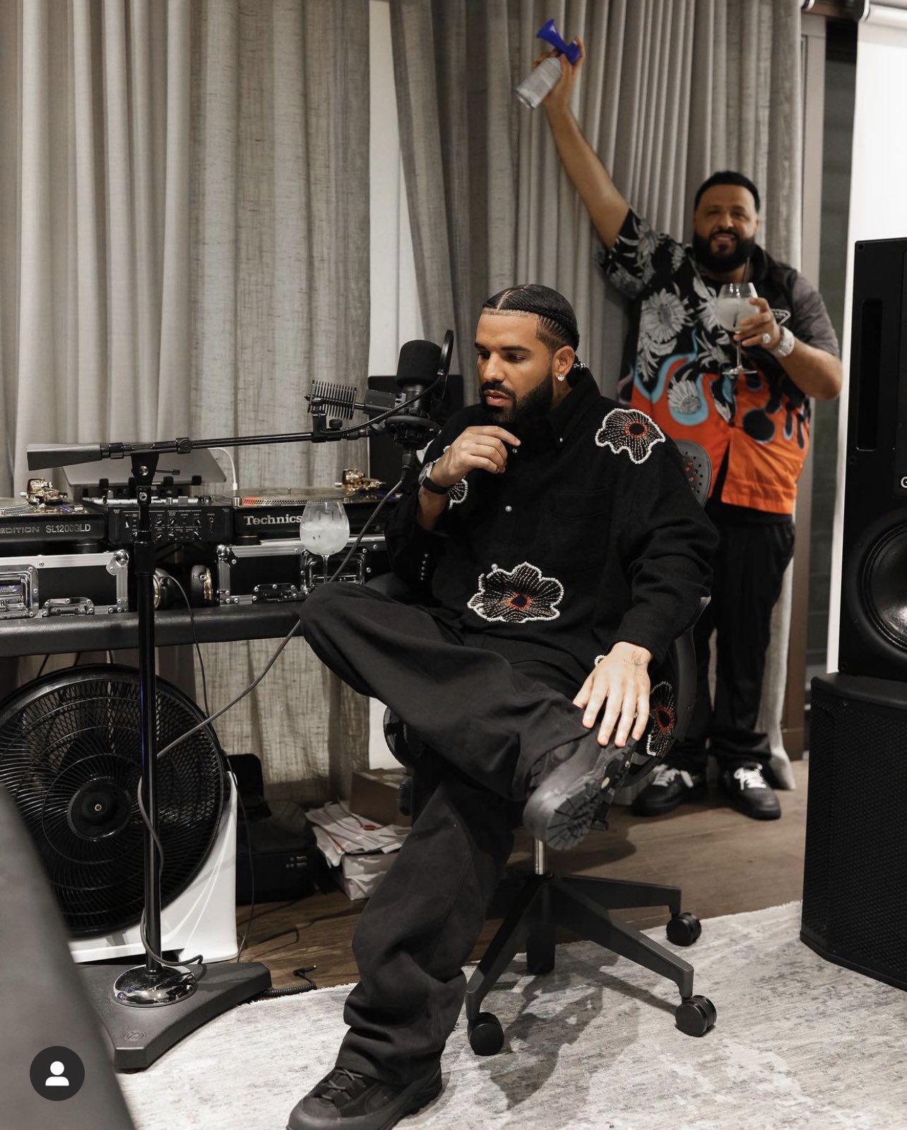 DJ KHALED on X: "They didn't believe in us, DRAKE DID!!!!!! ALBUM MODE ITS  SPECIAL, VERY !  @wethebestmusic https://t.co/8MZUlyQ3E8" / X