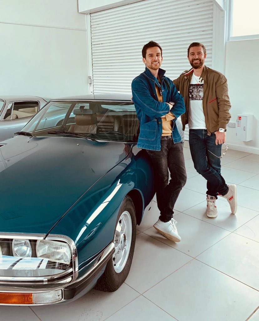 Coldplaying on X: "Guy Berryman with @MrJWW! They will be in Italy for the  Modena Cento Ore on June 4th! | via https://t.co/s9thQxjAxa  https://t.co/HZVzVpbWQP" / X