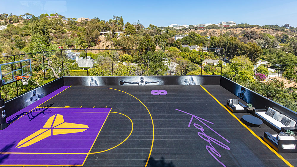 12 Luxe Homes With Basketball Courts to Channel Your Inner LeBron