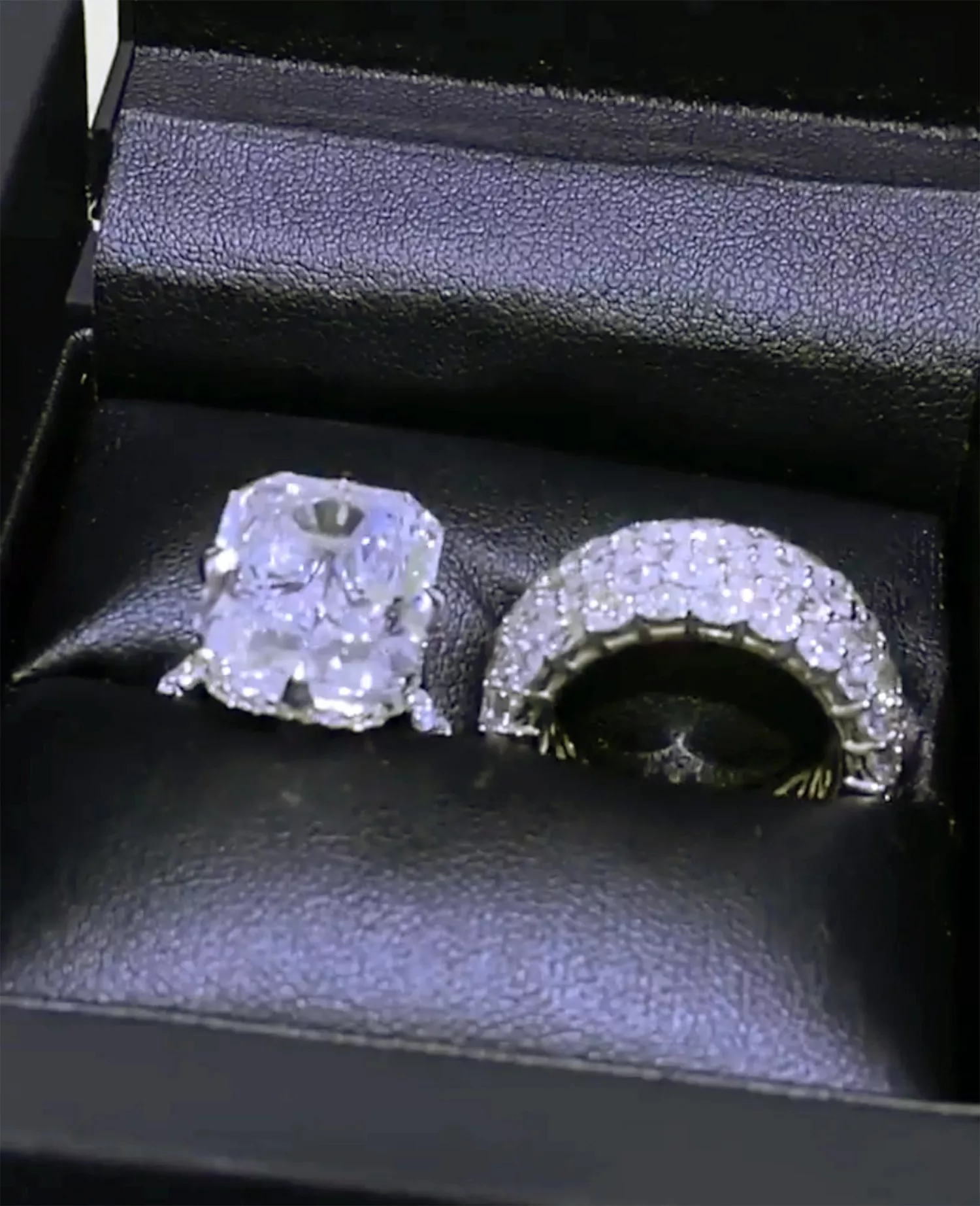 Nicki MInaj wedding rings