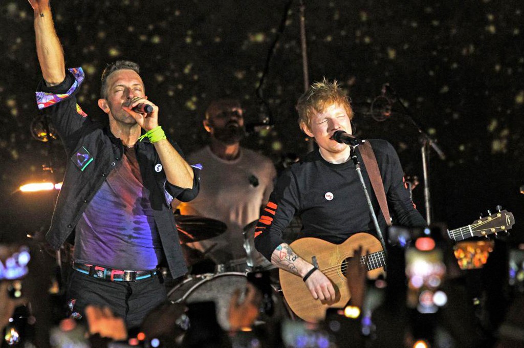 Ed Sheeran and Coldplay Singing "Fix You" Is All You Need To Hear!