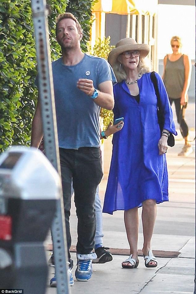 Chris Martin dines with ex mother-in-law Blythe Danner | Daily Mail Online