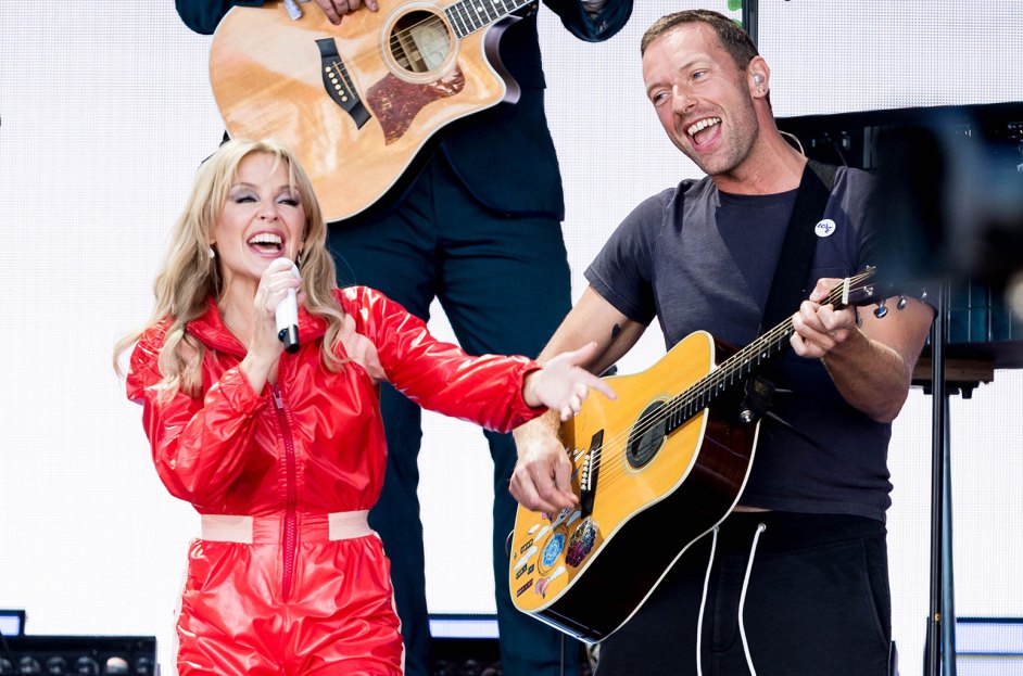 Kylie Minogue Dueted With Chris Martin, Nick Cave at Glastonbury  Performance | Billboard