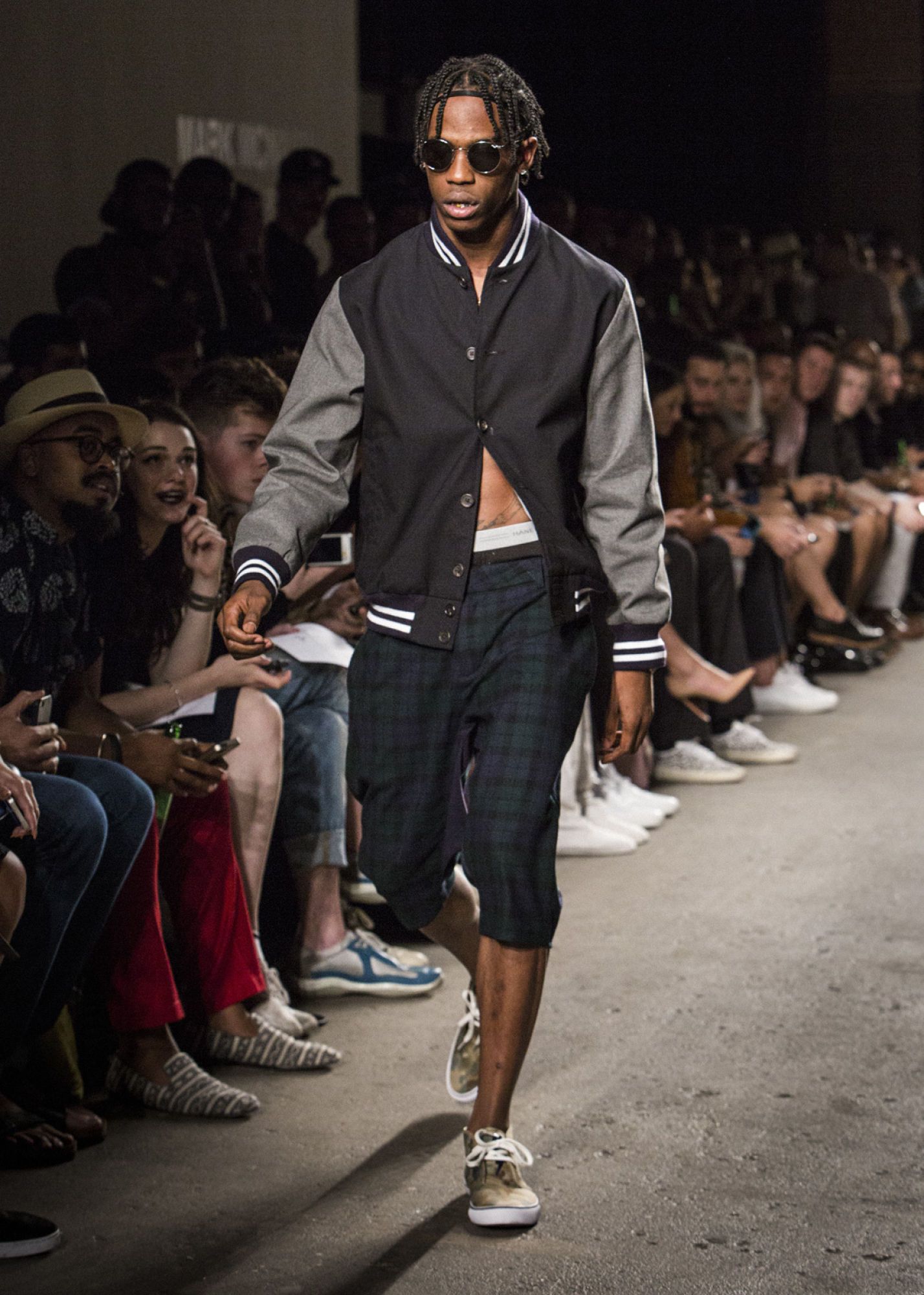 Travi$ Scott Was The Star Of Mark McNairy's NYFW Show | Mens outfits, Travis  scott, Scott