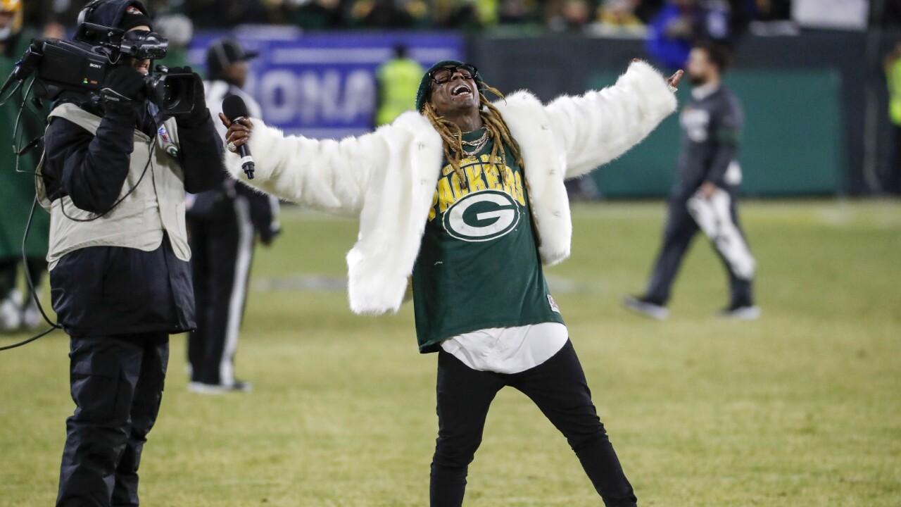 Lil Wayne shares how he became a Packers fan