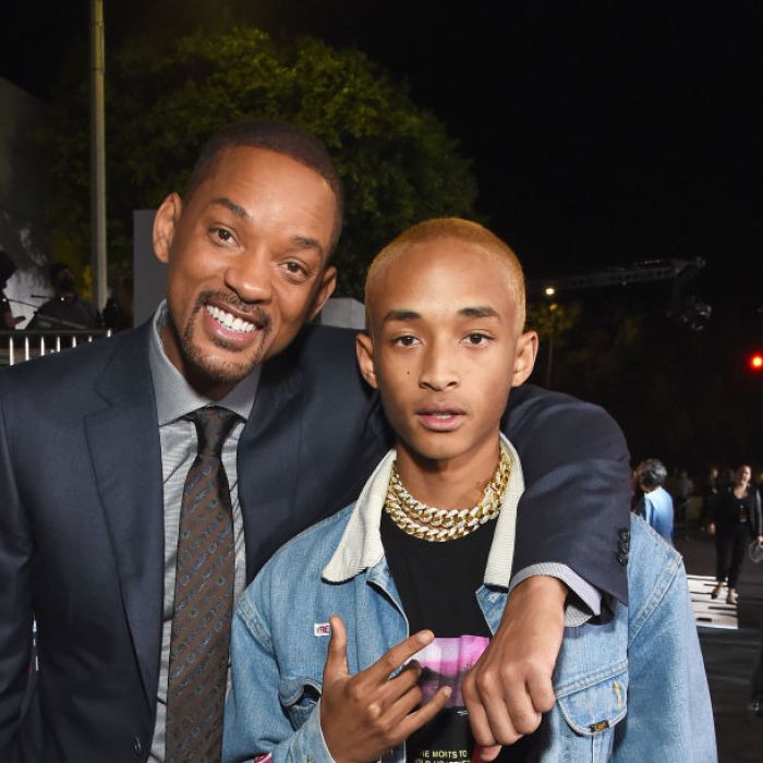 Jaden Smith foi muito criticado por ter usado uma máscara de oxigênio como  fantasia para participar da festa de Halloween de Kendall Jenner em meio à  pandemia do coronavírus - Purebreak