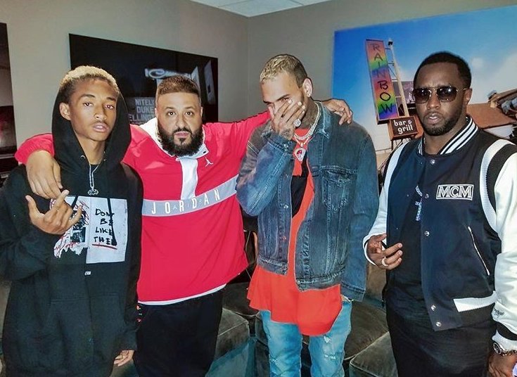 VI$H Mídia  on X: "Jaden Smith x Dj Khaled x Chris Brown x Diddy  https://t.co/Q0xxZVBgqU https://t.co/Sj0i3l8CIn" / X