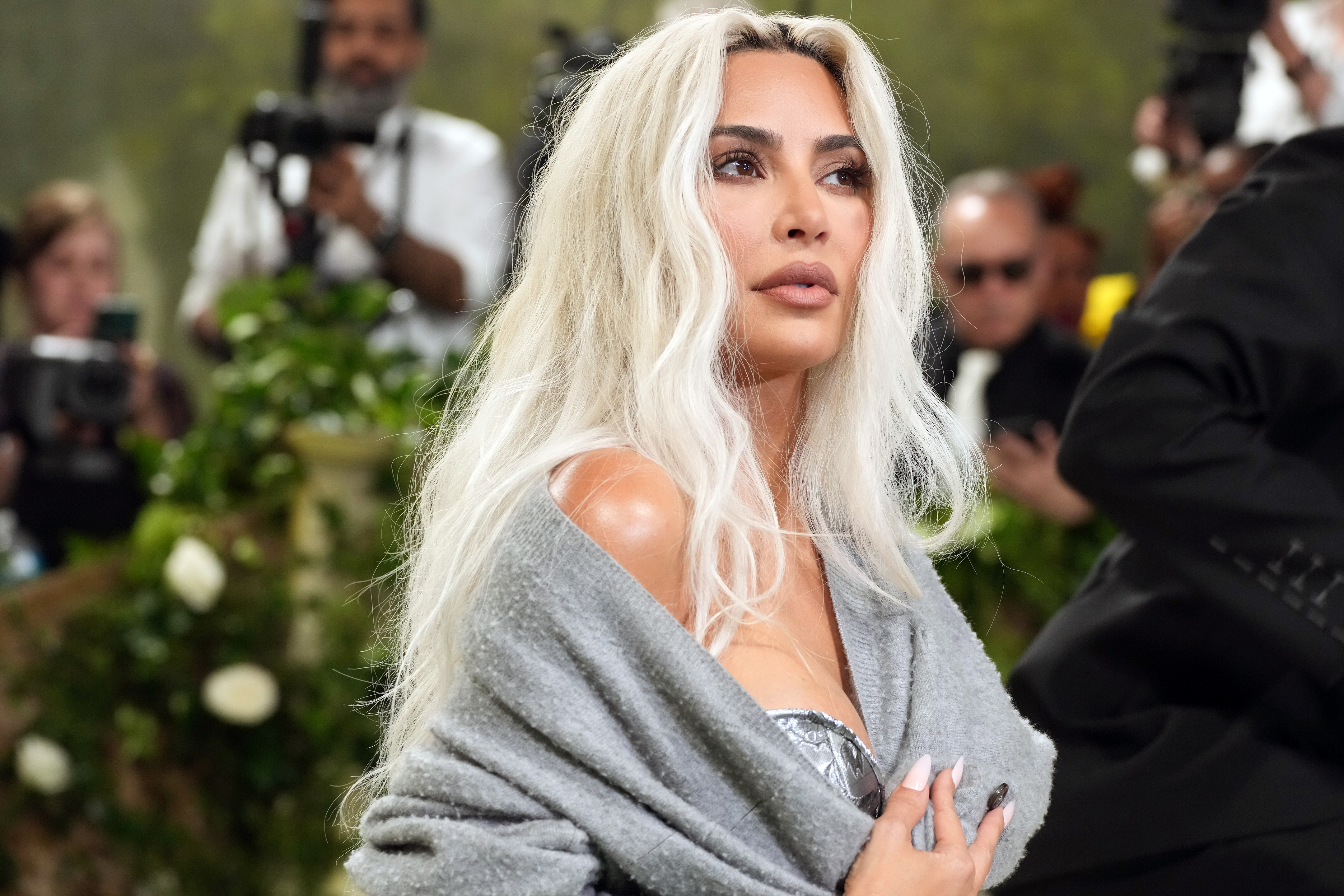 Kim Kardashian seemingly didn't receive a Mother's Day gift from her ex-husband
