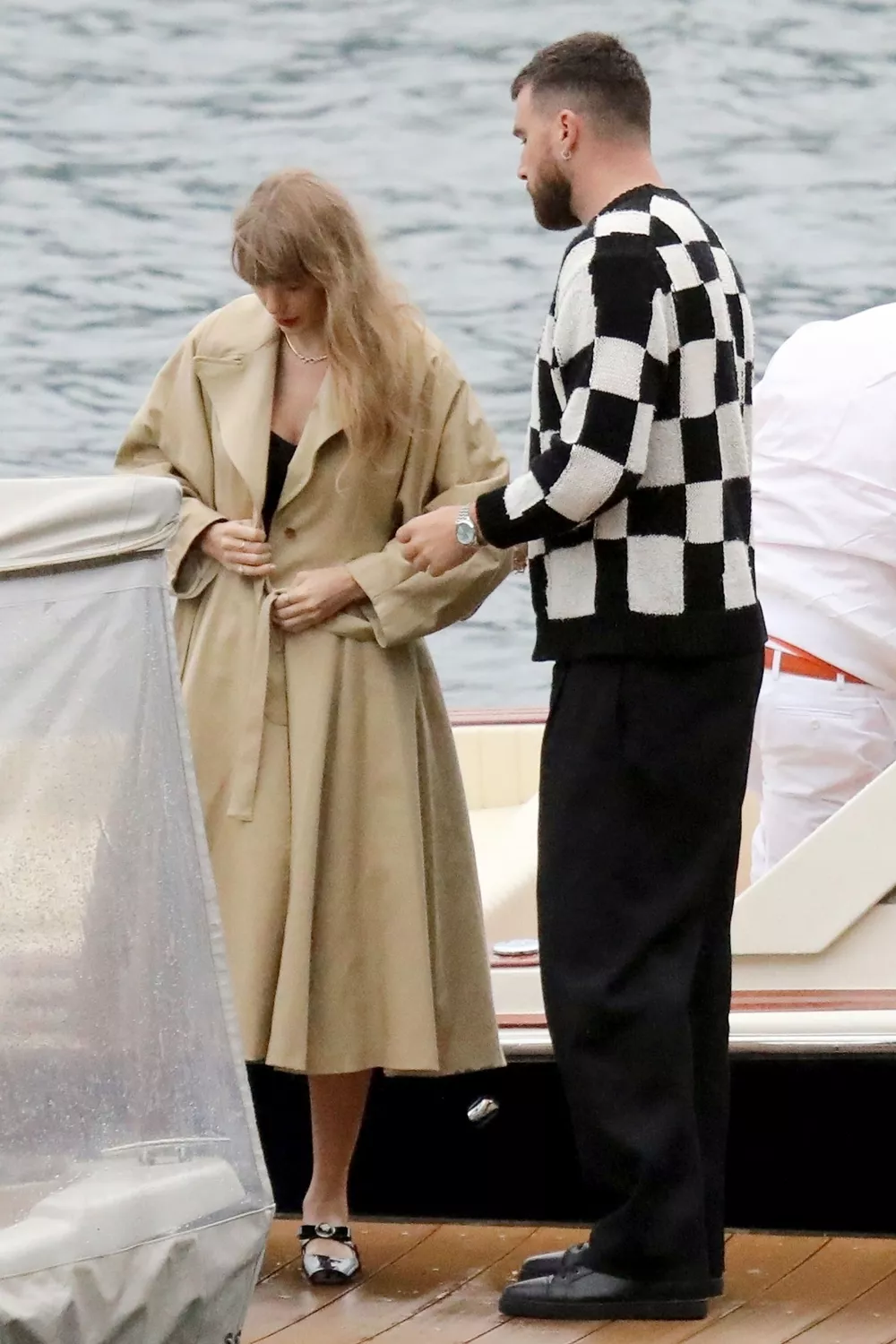 Taylor Swift and her boyfriend, the Kansas City Superbowl champ Travis Kelce are pictured enjoying a romantic break out in Lake Como.