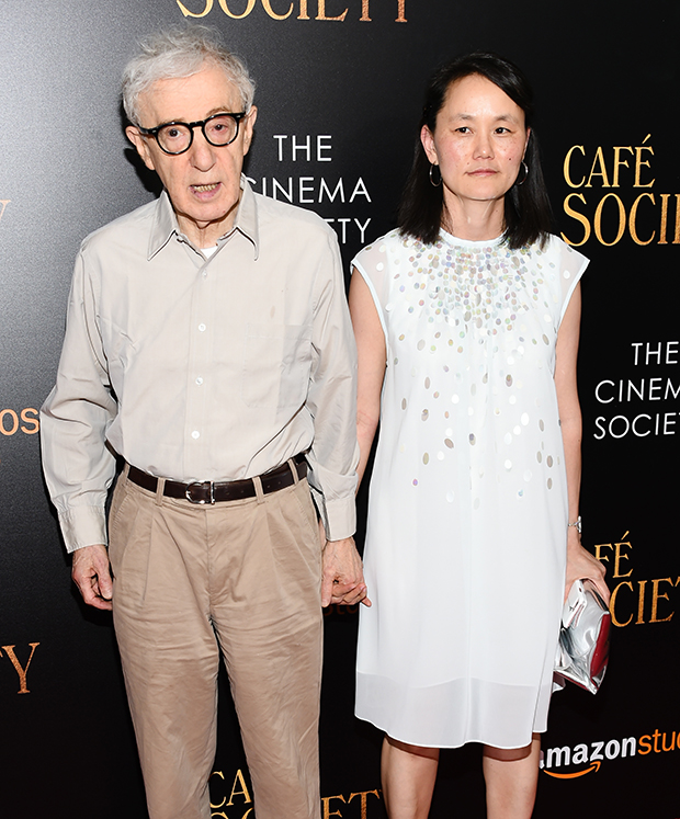 Soon Yi Previn là ai? 5 Điều Cần Biết Về Vợ Woody Allen – Hollywood Life