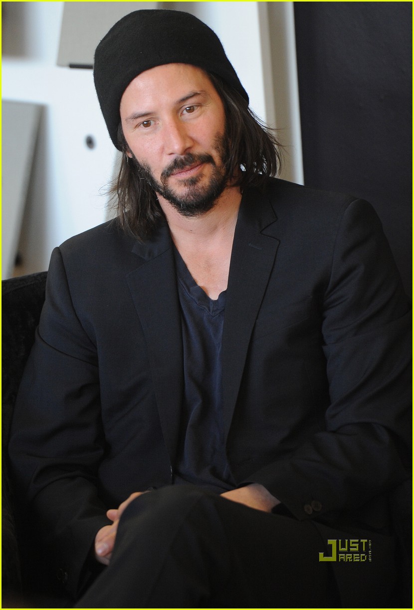 keanu reeves waterstones piccadilly 012553936