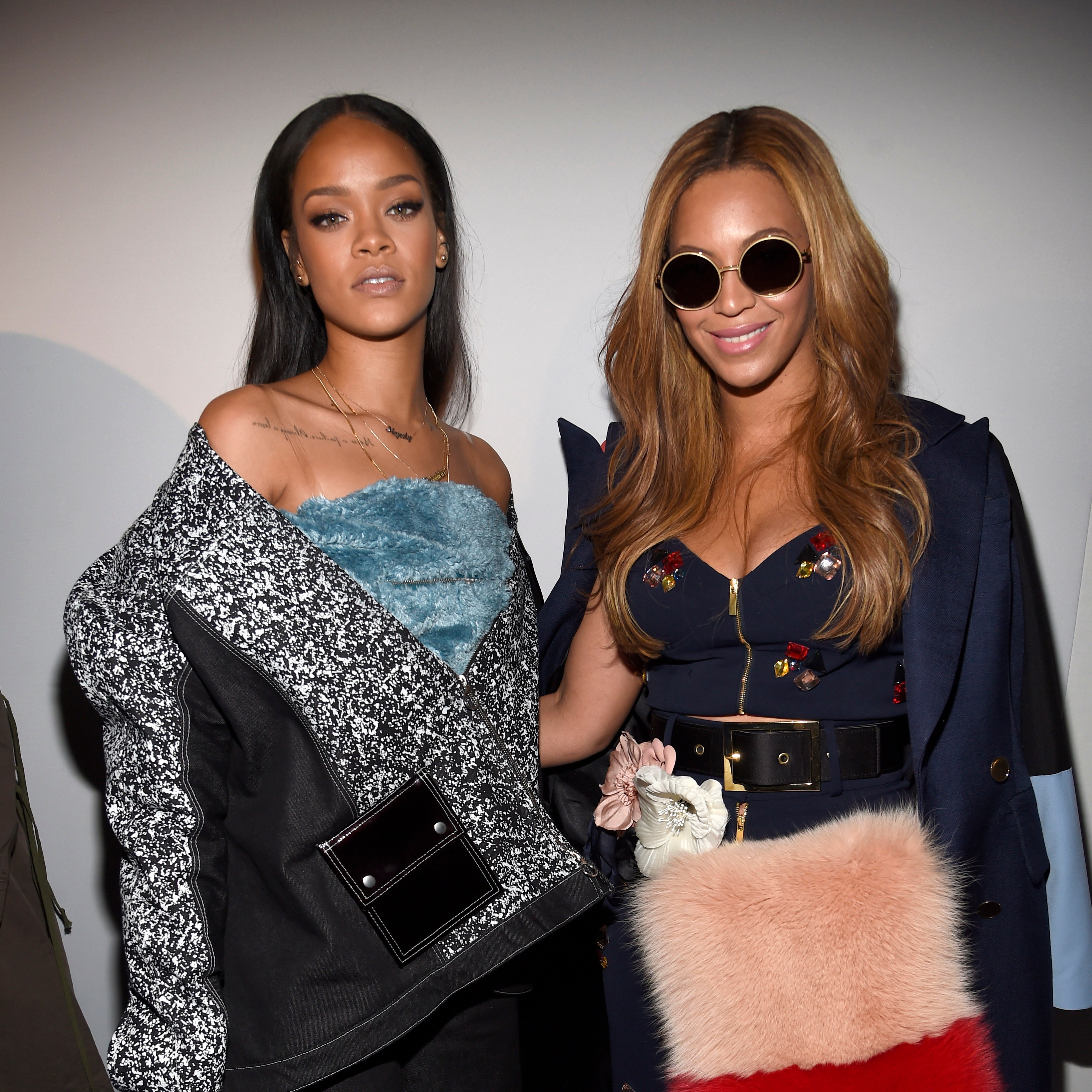 Rihanna Shuts Down Rumors That She Shaded Beyoncé on Instagram | Glamour