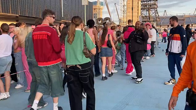 Hundreds of fans queueing outside Manchester's Co-op Live arena ahead of the scheduled show were filmed this evening chanting 'Free Nicki Minaj'