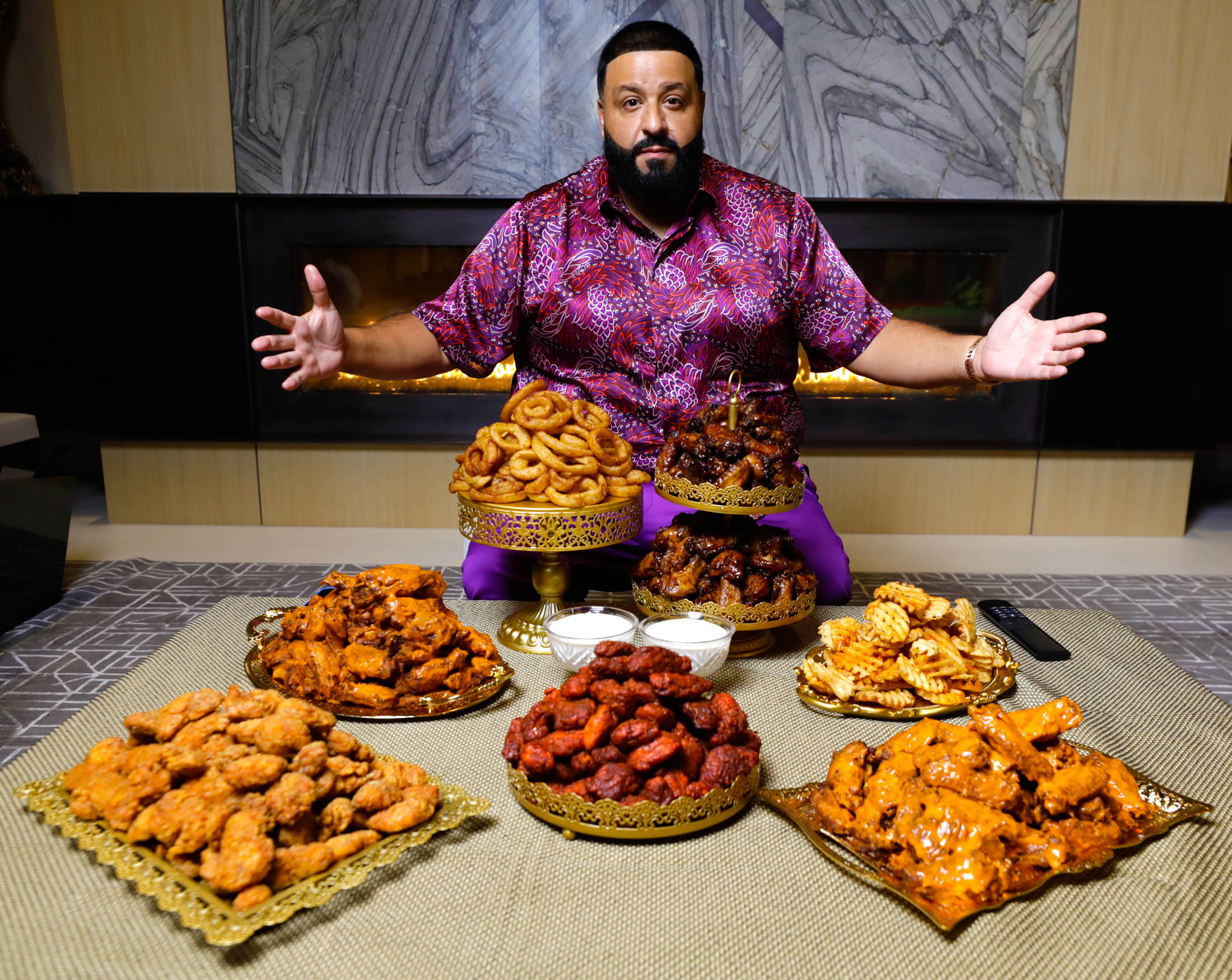 DJ Khaled's Food Delivery Chain Another Wing Launches in 5 Countries -  Bloomberg