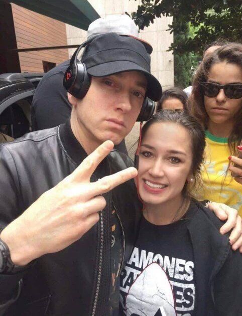 Eminem with fan Brazil - 13 mars 2016