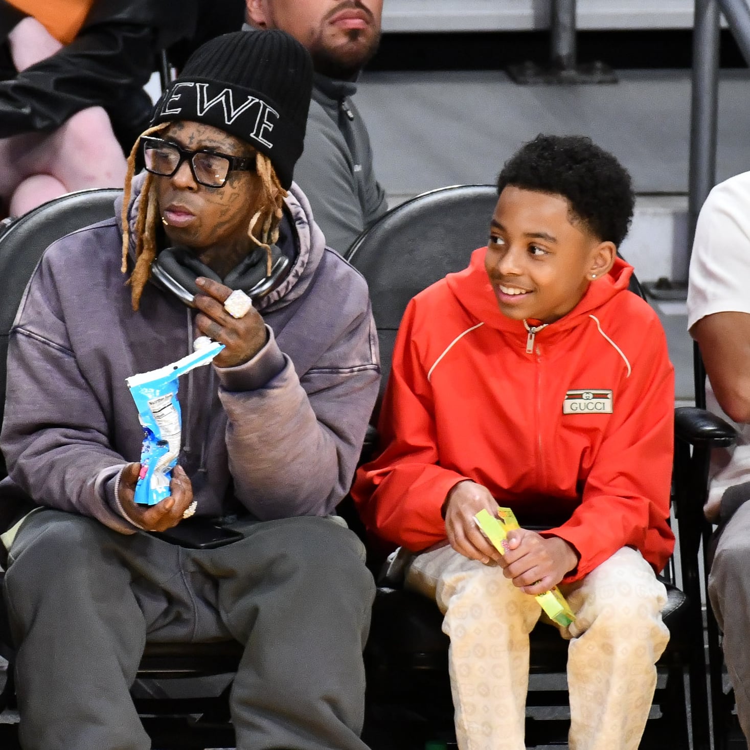 Lil Wayne and Mini-Me Son Kameron Carter Cheer on the Lakers Together -  POPSUGAR Australia