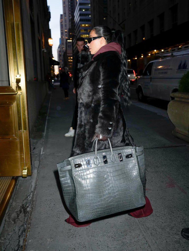 Kim Kardashian trades her $110K Birkin for an Erewhon grocery bag at  Balenciaga LA show