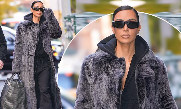 Kim Kardashian pairs huge $110k Hermes handbag with a TRACKSUIT as  glamorous star strolls in NYC | Daily Mail Online