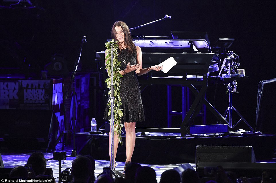 Talinda concluded her speech with the hashtags 'F*** depression' and 'Make Chester proud'