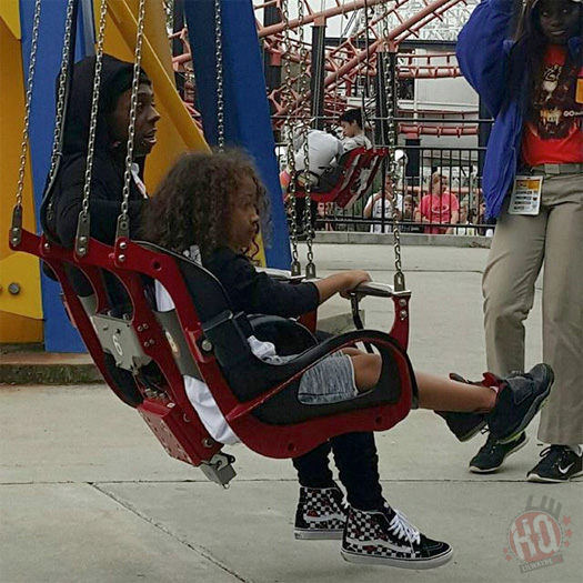 Lil Wayne Celebrates His Son Dwayne Michael Carter III 7th Birthday At Six Flags In Atlanta