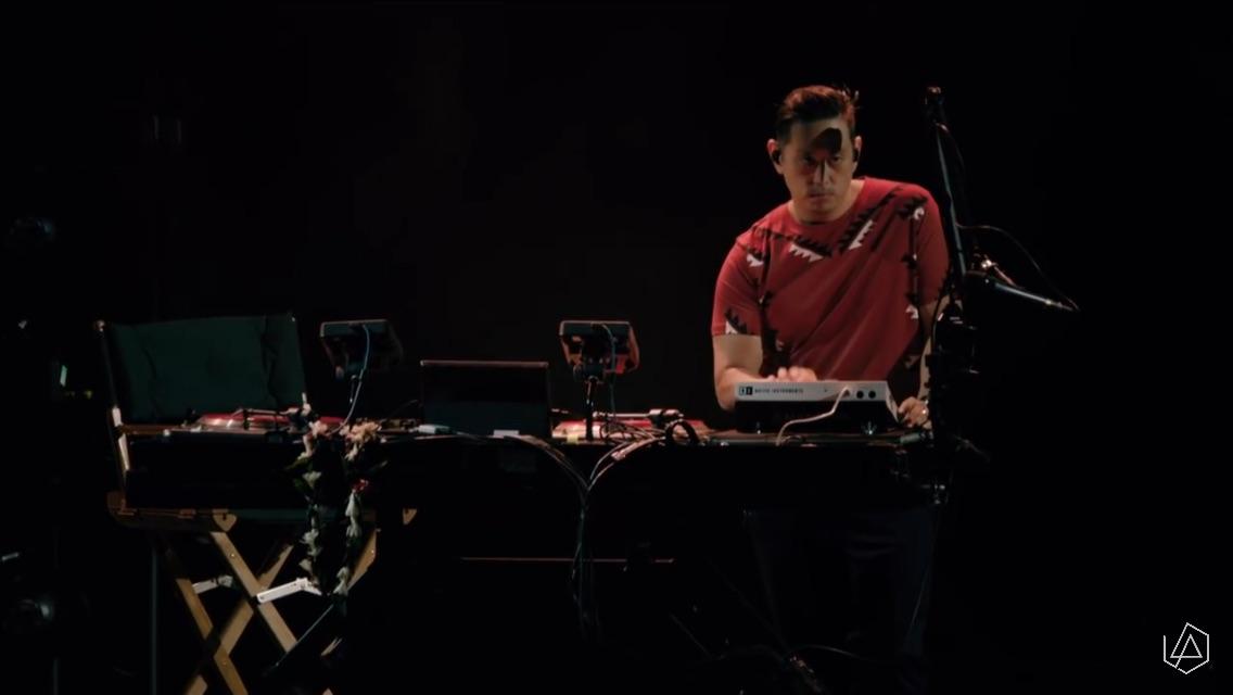 Joe Hahn looked really upset at the end of In The End during the live  show... : r/LinkinPark